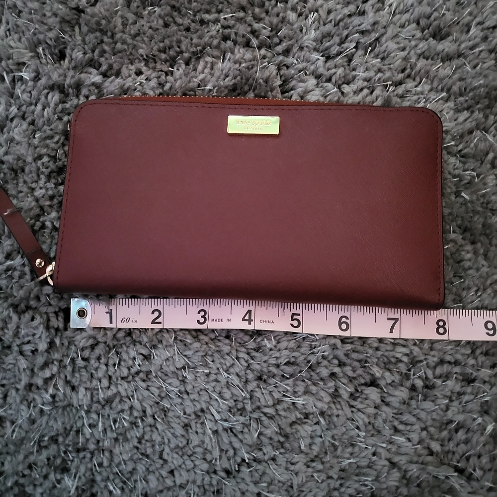 Kate Spade - Picture 9 of 12